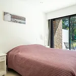 La Roméo, Piscine Et
