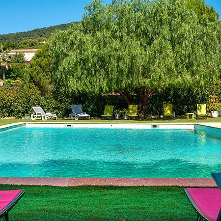 La Romeo, Piscine Et