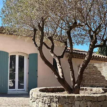 La Romeo, Piscine Et Апартаменты *