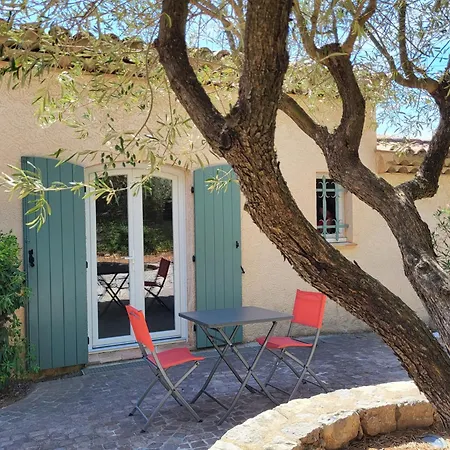 La Romeo, Piscine Et Сент-Максим