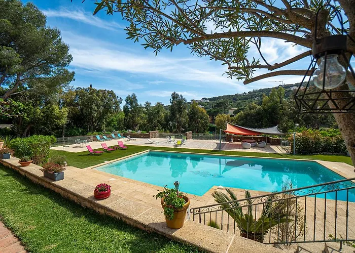 La Romeo, Piscine Et شقة *